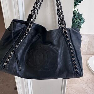 Chanel Black Leather Women's Bag